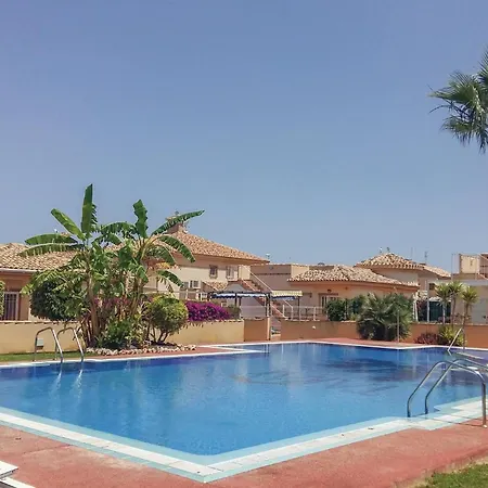 Holiday home Cozy In Orihuela Costa With Kitchen Dehesa de Campoamor (Orihuela Costa)